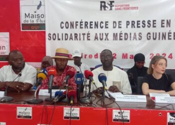 Restriction des médias : RSF et AMDH apportent leur soutien aux médias Guinéens