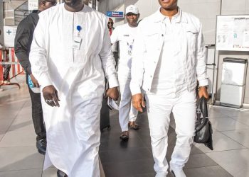Sékouba Bambino Diabaté organise un gala de charité en Guinée.