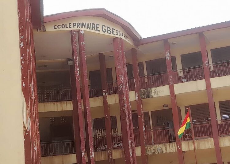 L’inquiétude des parents d’élèves de l’école Gbessia port 2 après que les autorités décident de démolir l’établissement