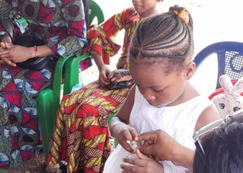 Education et de sensibilisation aux enfants diabétiques de Guinée.