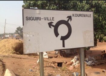 Siguiri-Kôdjarani: Un jeune taxi-maître poignardé par des présumés clients.