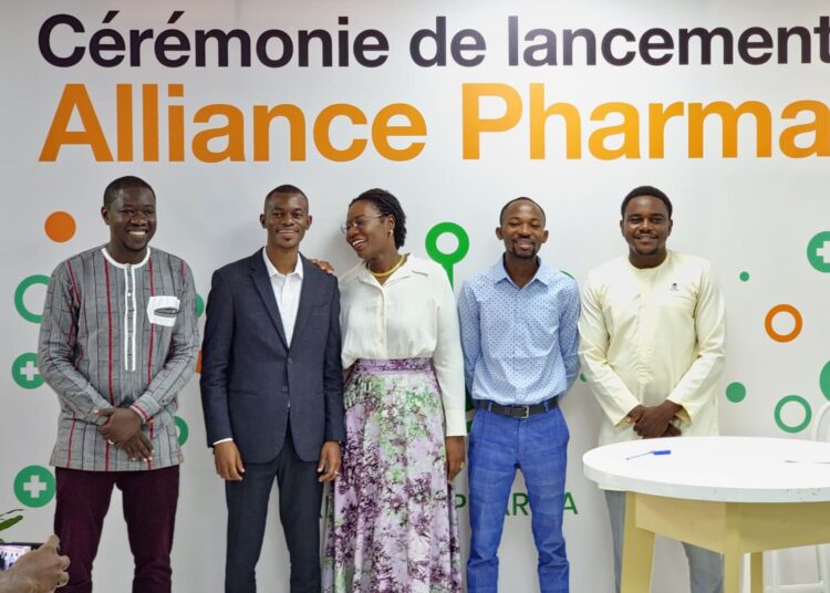 Portrait Burkina : Une application mobile facilite l’accès aux médicaments