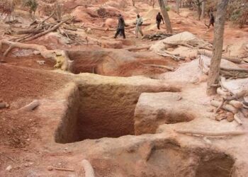 Siguiri/ Kintinian : Un mort lors d&rsquo;un éboulement dans la mine d&rsquo;or artisanale à Bouré Silabada.