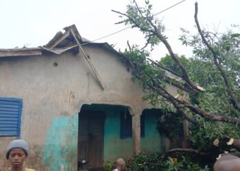 Kagbelen: Un vent violent fait des dégâts au quartier Kakiwondy