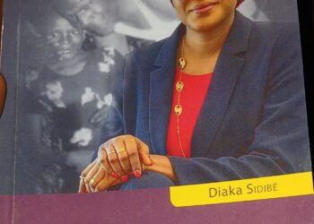 « Pas une parvenue » : l&rsquo;autobiographie choc de la ministre guinéenne.